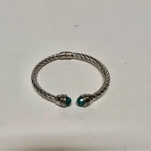 Thailand 925 silver hinge bracelet. Fits up to 7” wrist.